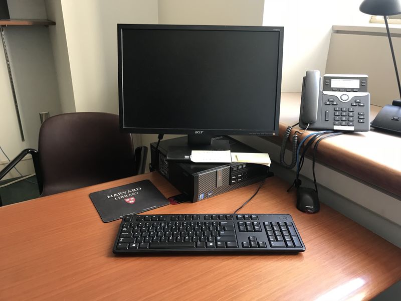 File:Vassilis Coutifaris's computer.jpg